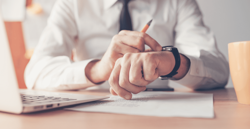 Microempreendedor individual preenchendo a DASN-SIMEI no Portal do Empreendedor
