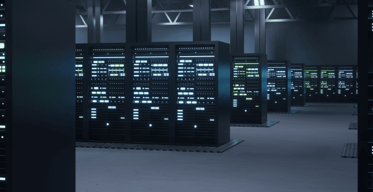 Corredor de servidores de data center representando os incentivos fiscais do Redata